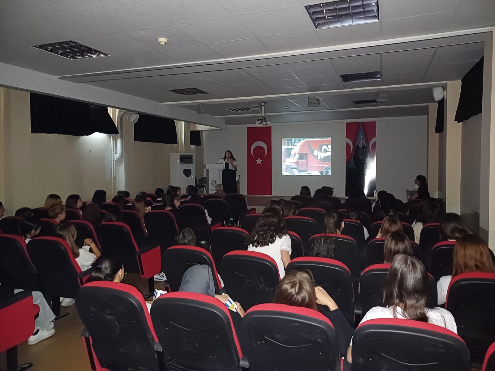 Sinema Etkinliği Düzenledik